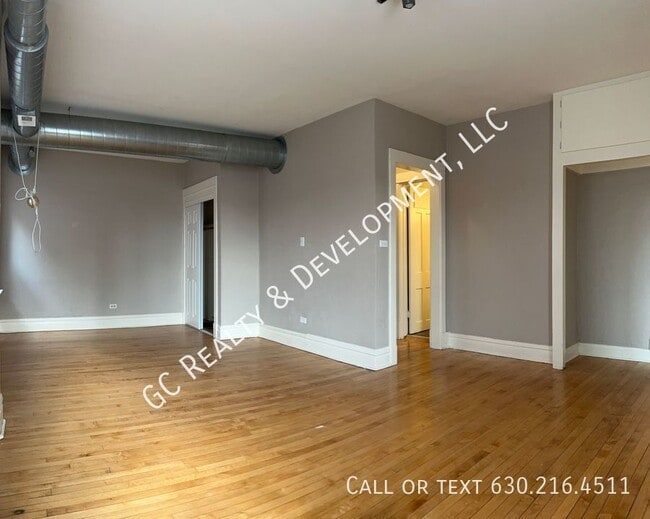 Building Photo - 113 N Main St