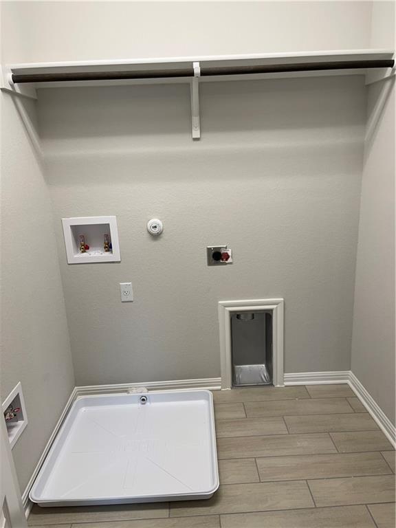 Building Photo - 2024 Pecan Island Dr