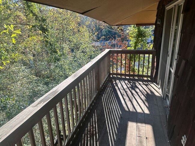 Building Photo - 3416 Mountainside Rd