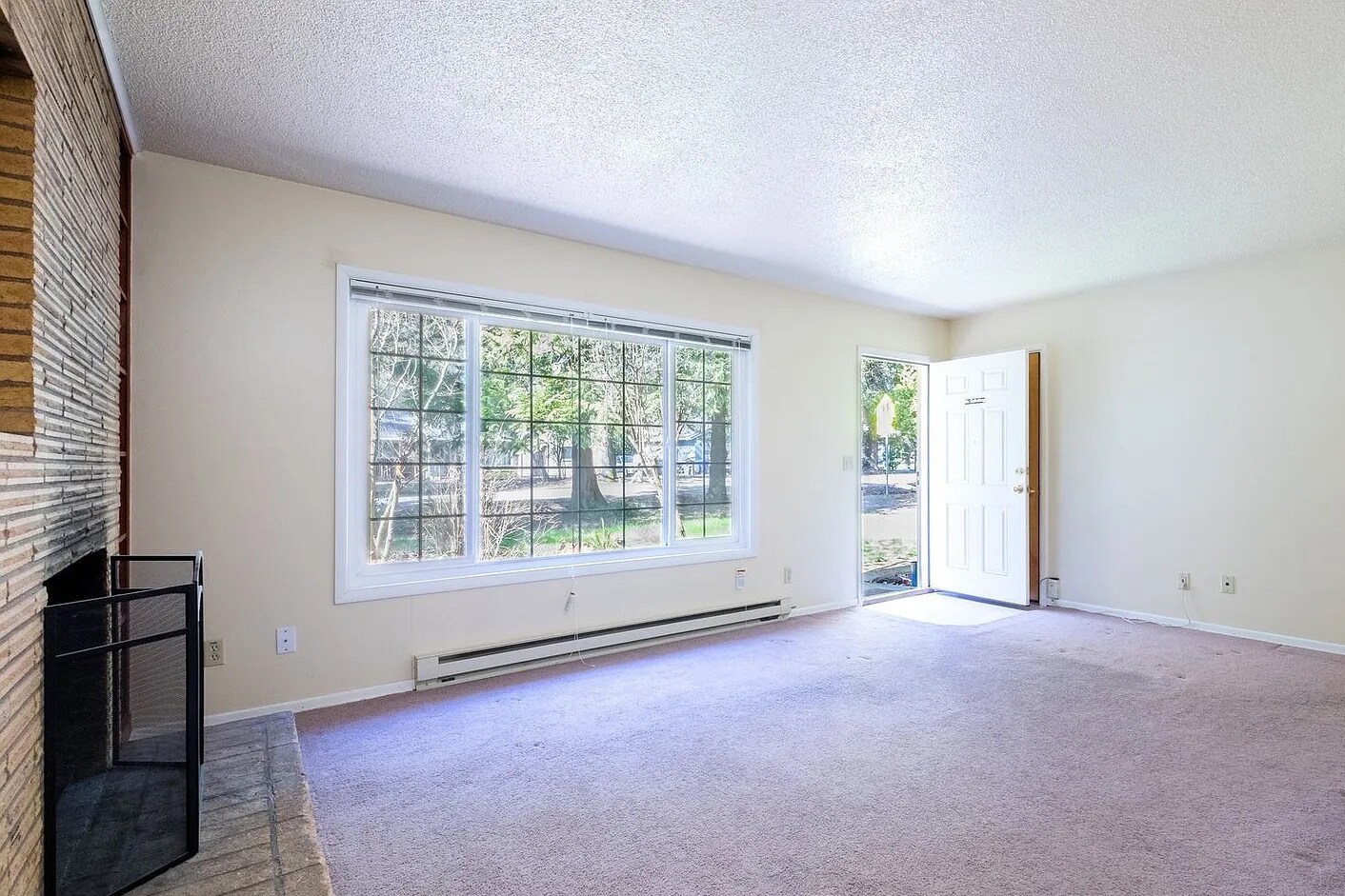 Building Photo - 720 NE 69th Ave