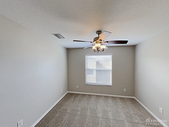 Building Photo - 18840 Narimore Dr
