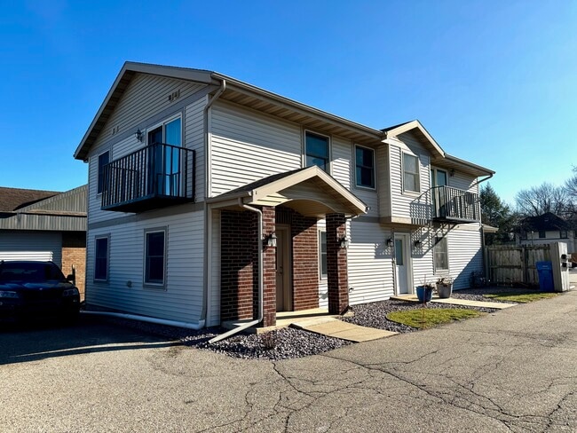 Side Bldg - 210 E Verona Ave