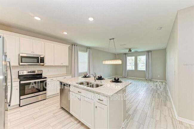 Building Photo - 8488 Starlight Loop
