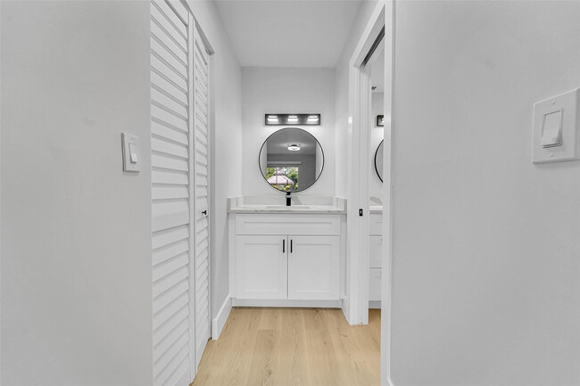 Building Photo - 6200 NW 44th St