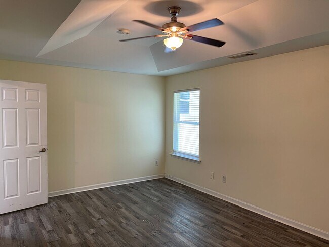 Building Photo - Home in Sable Glen for Rent - South Fulton