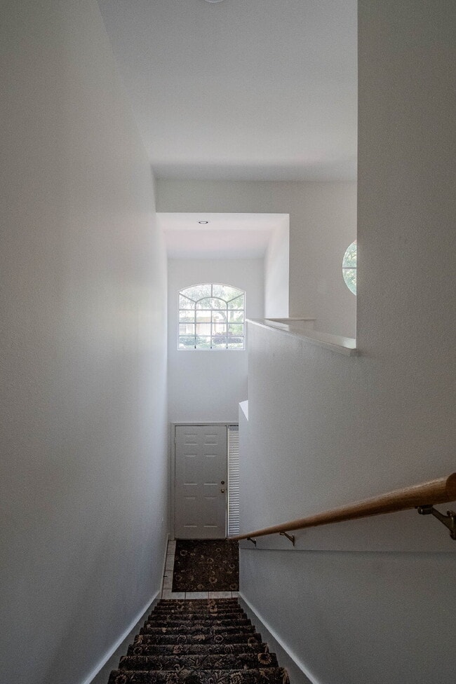 Building Photo - Gated Grasslands Community - 3/2 with a Balcony