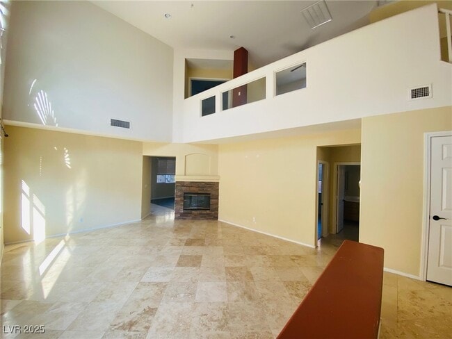 Building Photo - 10234 Torrey Valley Ct