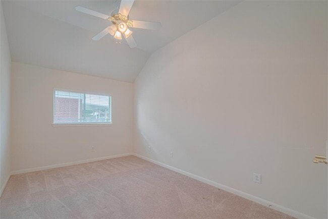 Building Photo - 11106 Fairway Dr