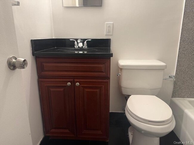 Building Photo - 140 McGlynn Pl