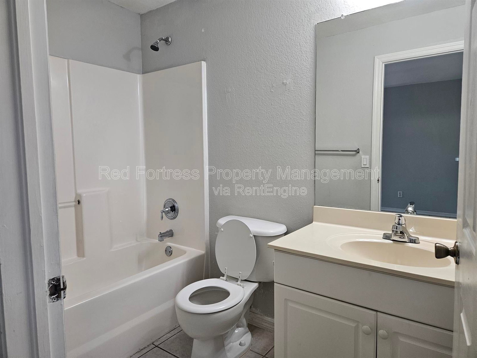 Building Photo - 1016 SW 47th Terrace