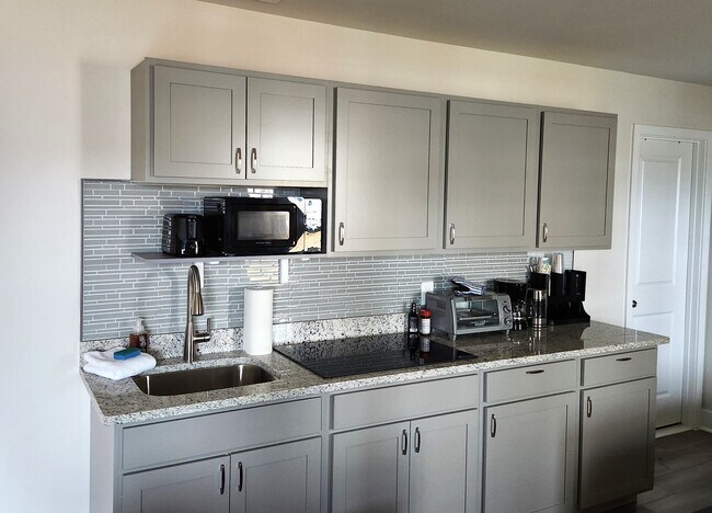 Building Photo - 1803 Tolchester Way