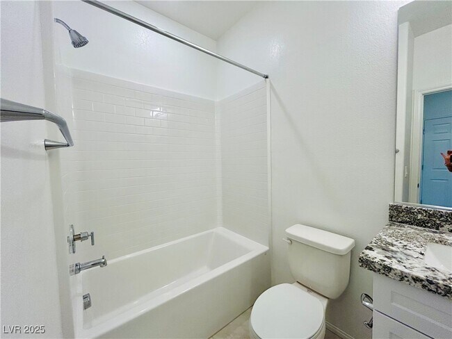 Building Photo - 1163 Heliodor Ave