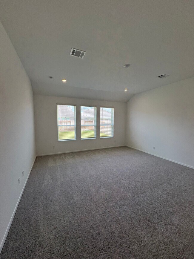 Building Photo - 6419 Seafoam Lake Dr