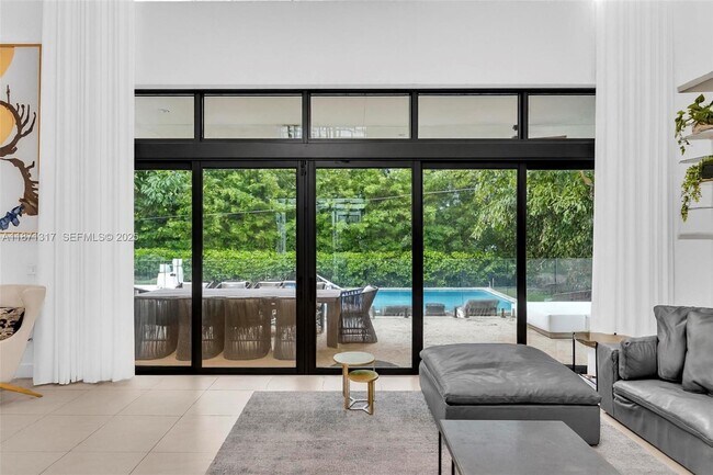 Building Photo - 1350 98th St