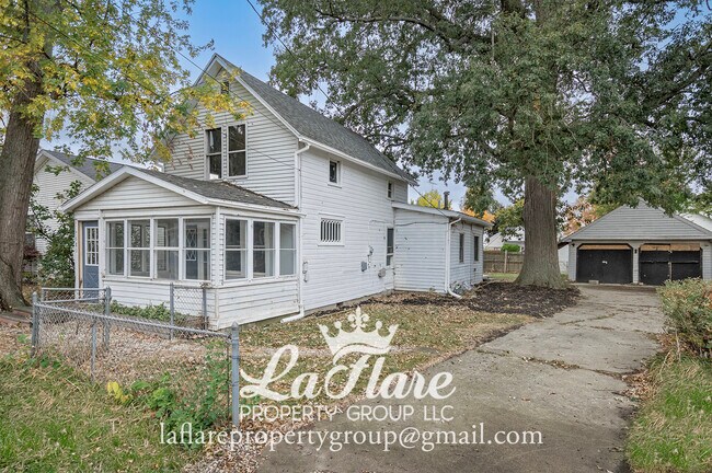 Primary Photo - 5907 317th St