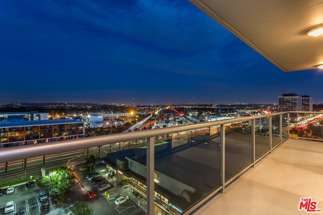 Building Photo - 13600 Marina Pointe Dr