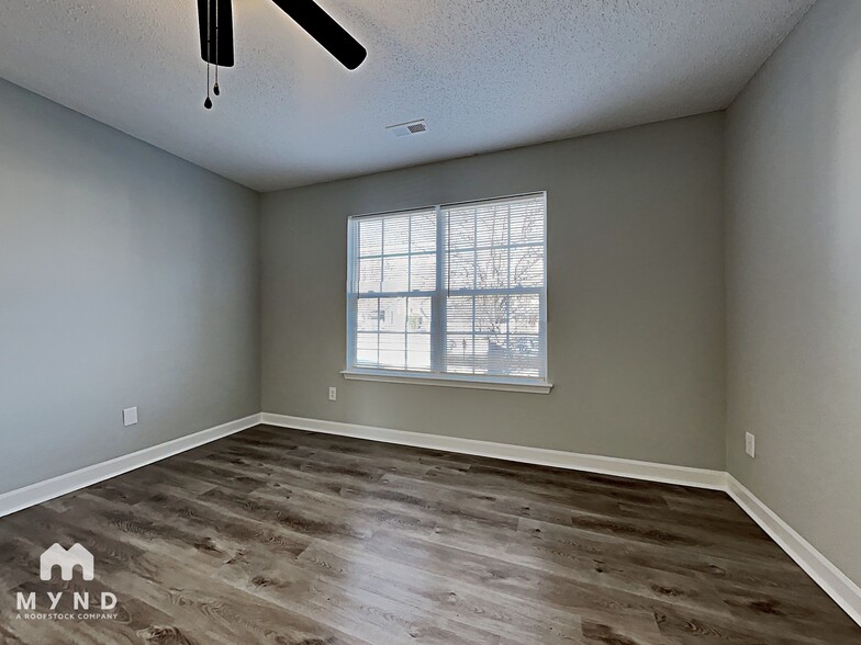 Building Photo - 1450 Mandy Pl Ct