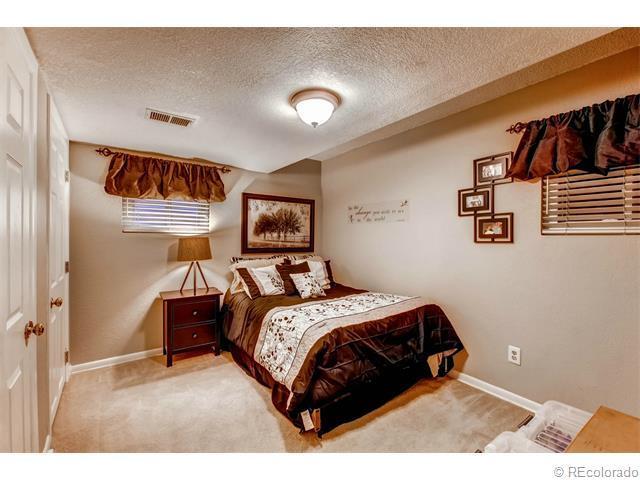 Building Photo - 7795 S Poplar Way
