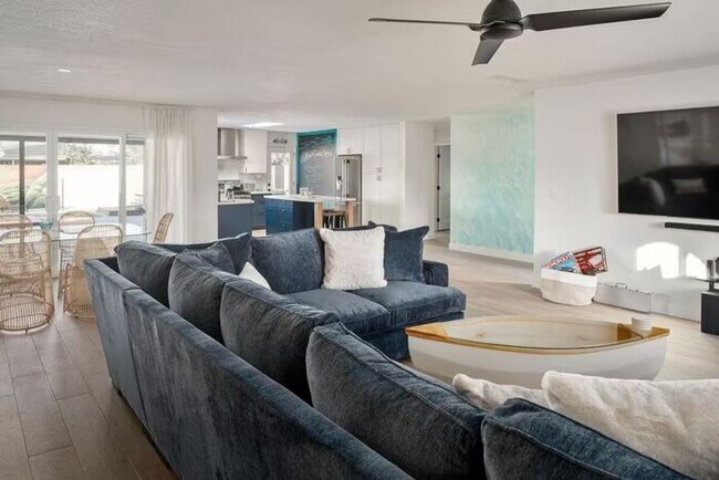 Building Photo - Tempe Oasis Home for Rent