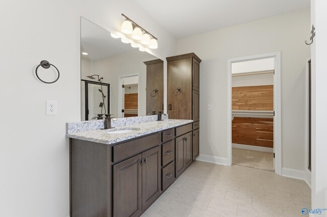 Building Photo - 133 Carleighfalls Dr