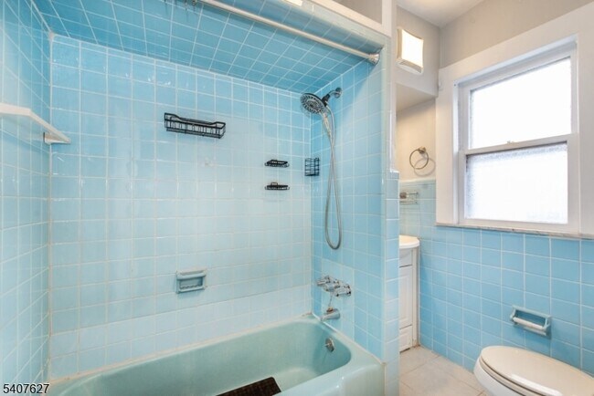 Building Photo - 106 Sadler Rd