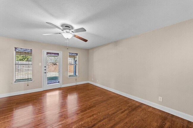 Building Photo - Beautiful 3 Bed 2 Bath home in Southlake!