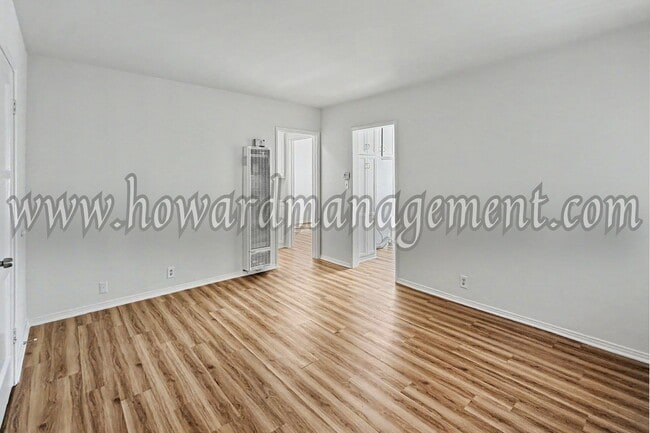 Building Photo - 5551 Kinston Ave