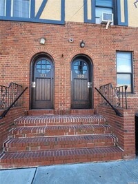 Building Photo - 133 Lincoln Ave