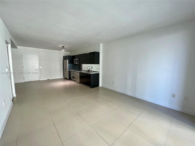 Building Photo - 31 SE 6th St