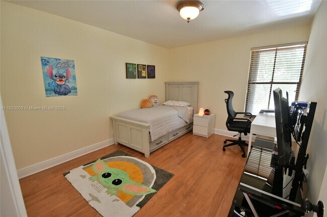 Building Photo - 12978 SW 91st Pl