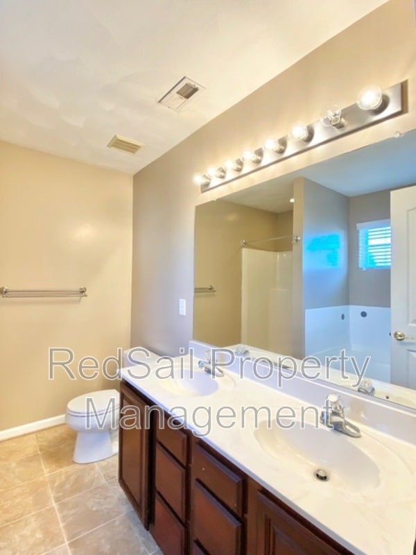 Building Photo - 3600 Canal Turn Ct
