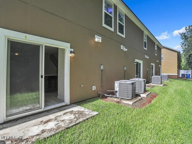 Building Photo - 10963 Hidden Haven Ct