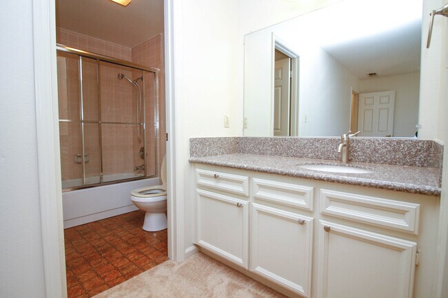 Guest Bedroom Bath - 385 S Bernardo Ave