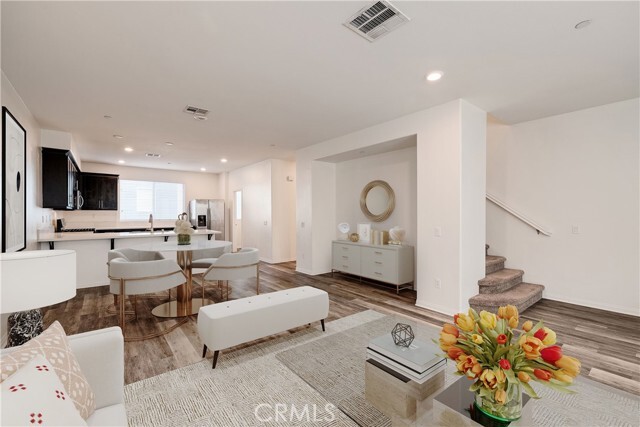 Building Photo - 14424 Lily Ln