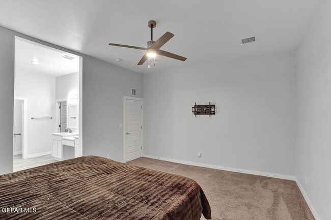 Building Photo - 13405 Emerald Glass Dr