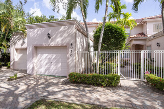 Building Photo - 8050 Aberdeen Dr