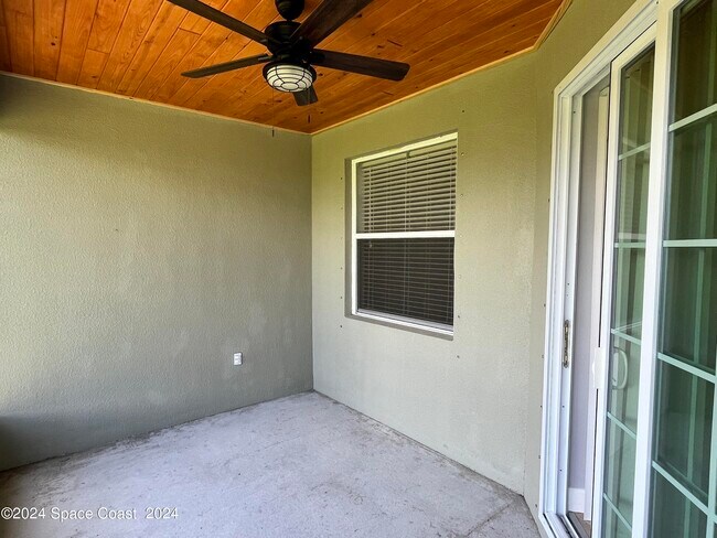 Building Photo - 1874 Bermuda Ct