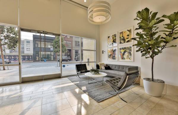 Lobby - 1160 Mission St