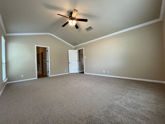 Building Photo - Upgraded Home in Pflugerville's Highland Park