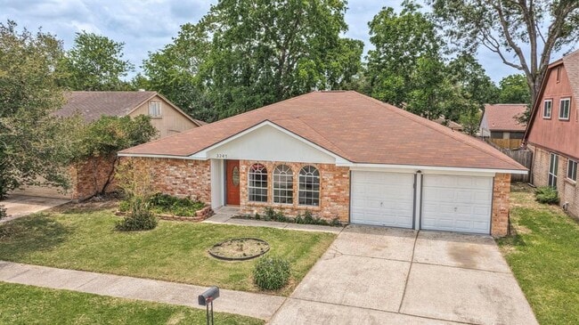 Building Photo - 3247 Bolton Gardens Dr