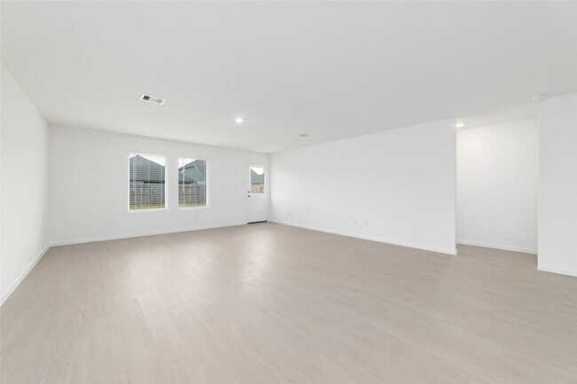 Building Photo - 6330 Breakaway Grv Dr