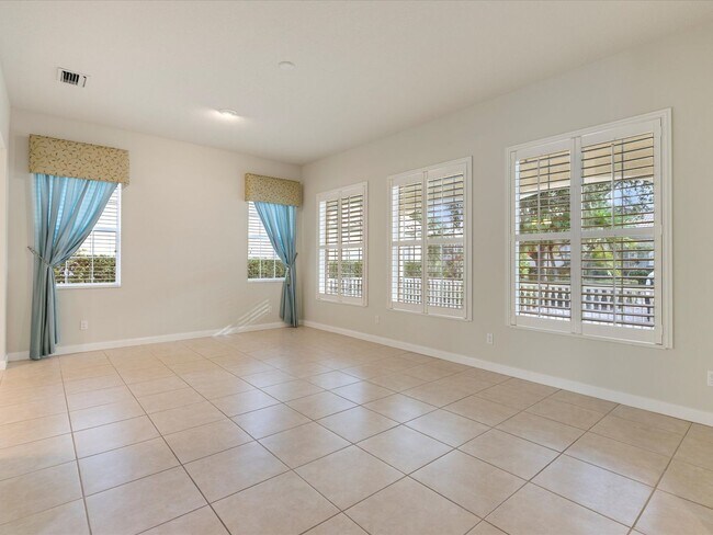 Building Photo - 4-bd,3-bth in The Isles-One Of Palmer Ranch’s Most Sought After Community