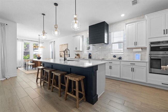 Building Photo - 18362 Serene Lk Lp