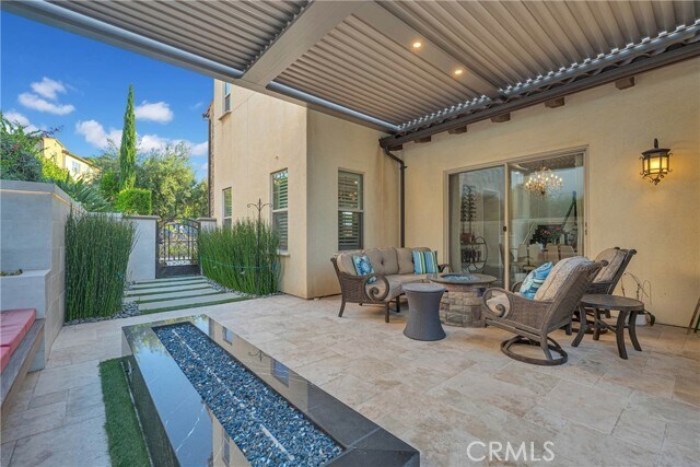 Building Photo - 1232 Inspiration