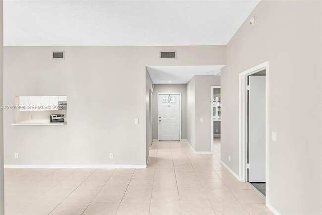 Building Photo - 1439 Springside Dr