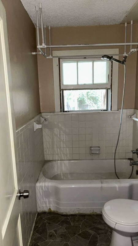 Building Photo - 2714 Scott Ave