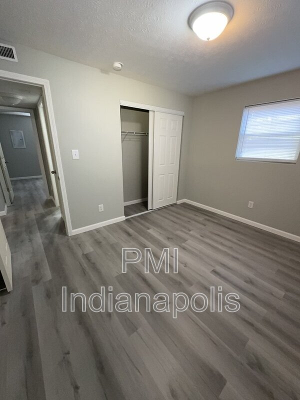 Building Photo - 6234 Eastridge Dr