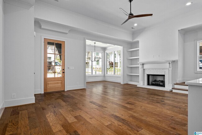 Building Photo - 3789 Poe Dr