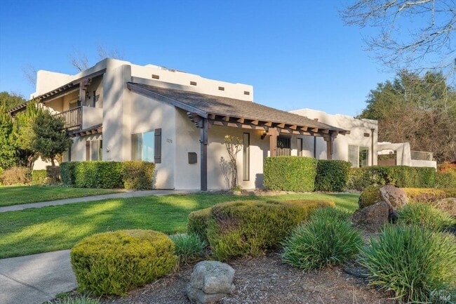 Building Photo - 5258 El Mercado Pkwy