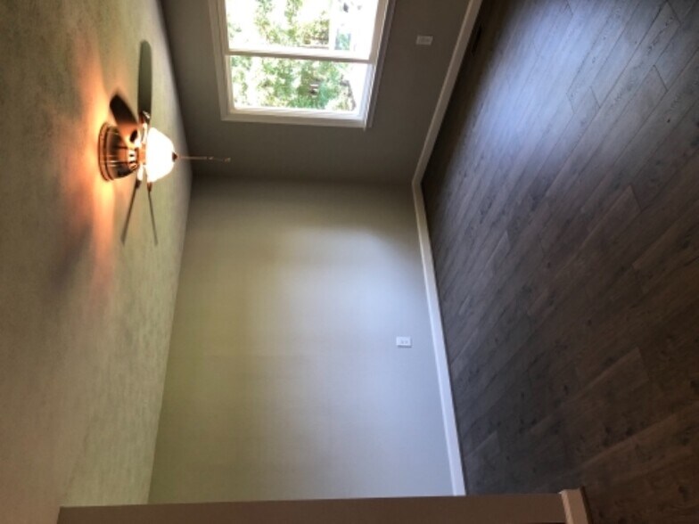 Building Photo - 7986 Indian Rd